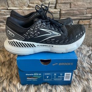 Brooks Glycerin GTS 20 Women’s size 7